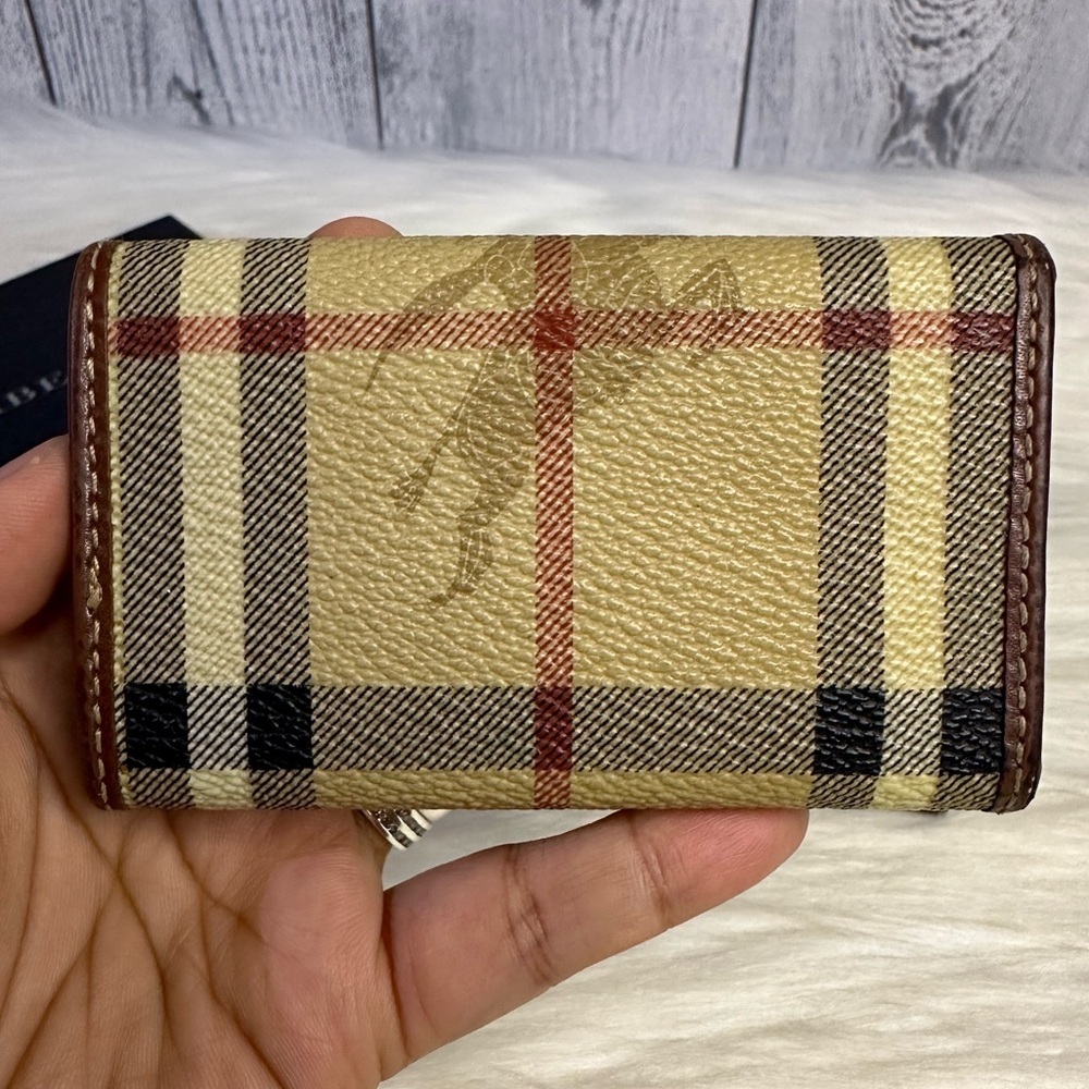 BURBERRY classic key holder - Picture 5 of 16